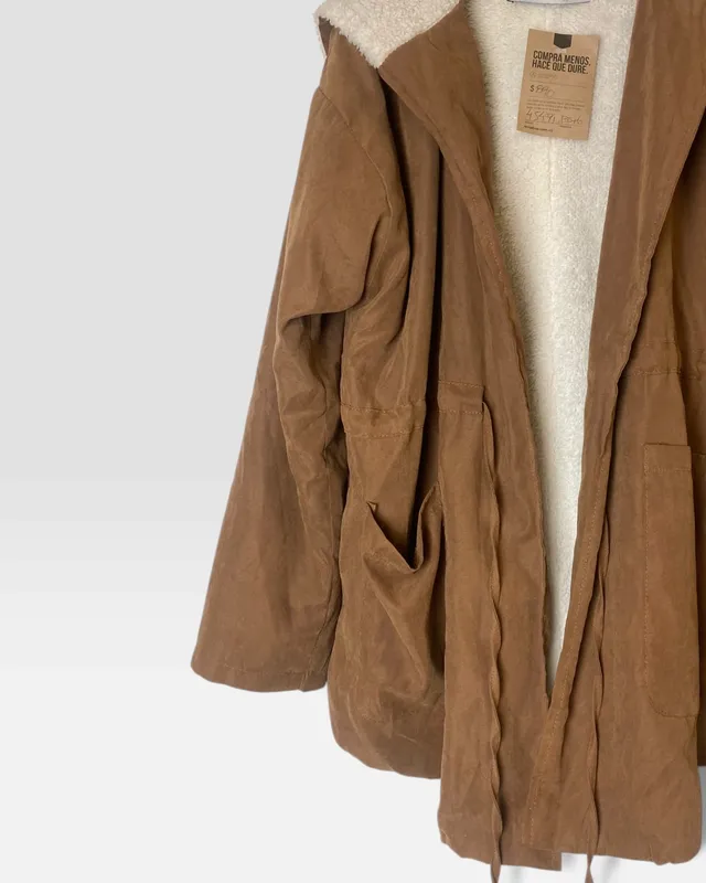 Campera marron cheka