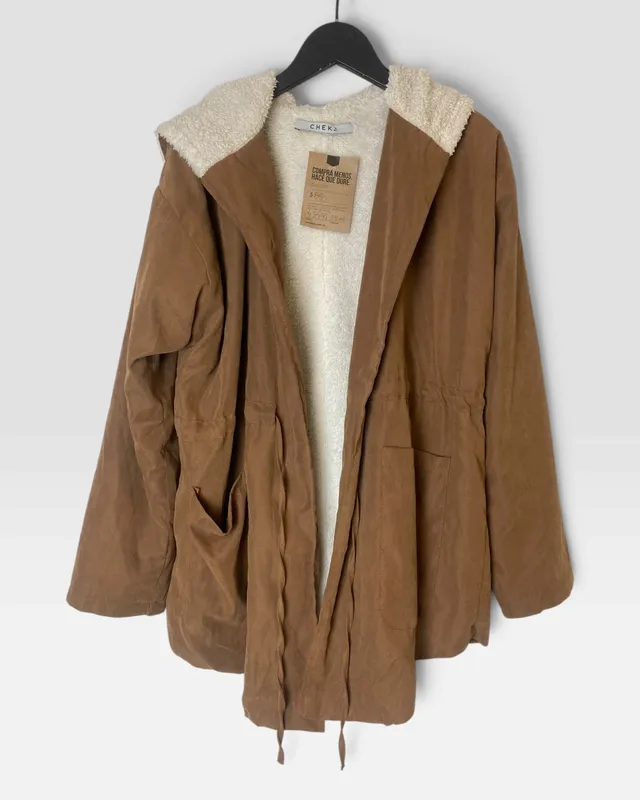 Campera marron cheka
