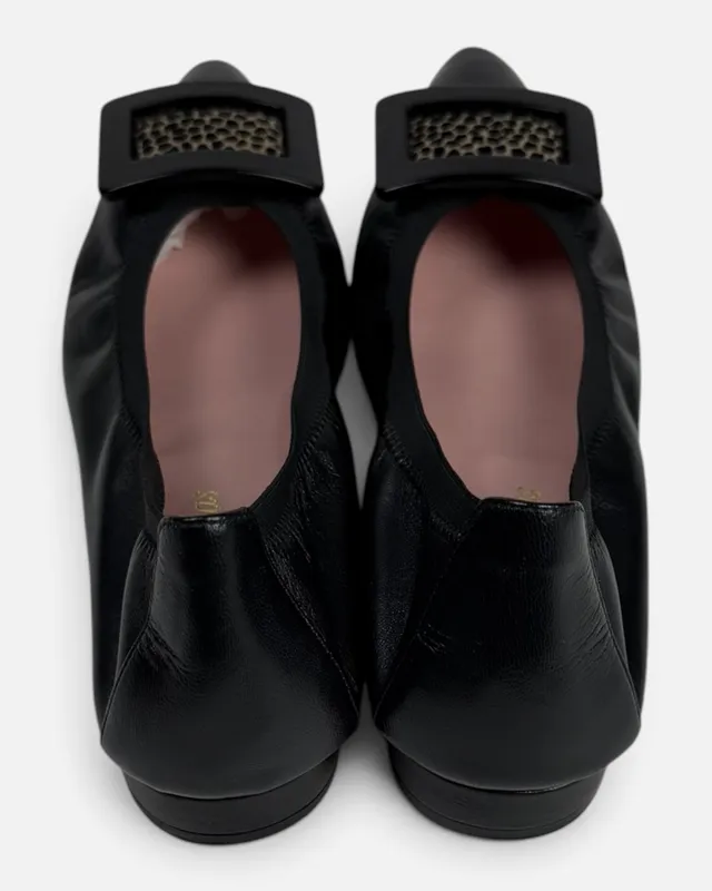 Chatitas de cuero negro pretty ballerina