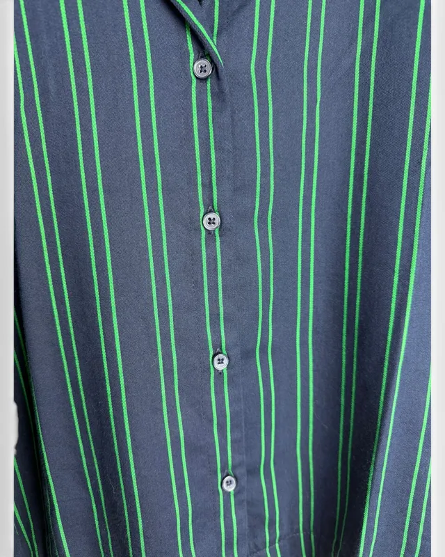 Camisa azul mc c/rayas banana republic