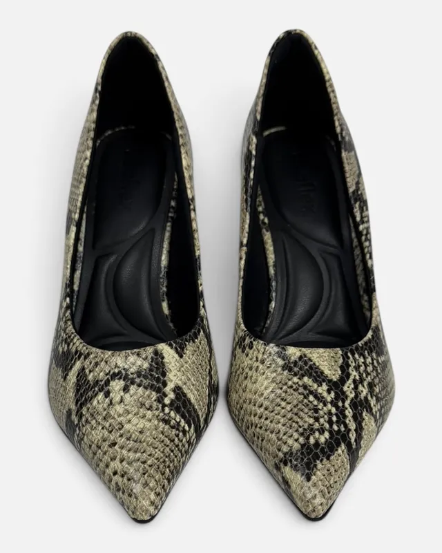 Zapatos stilettos usaflex