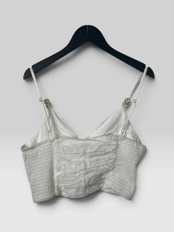 Top broderie escote triangulo canutillos en bretel bluesteel