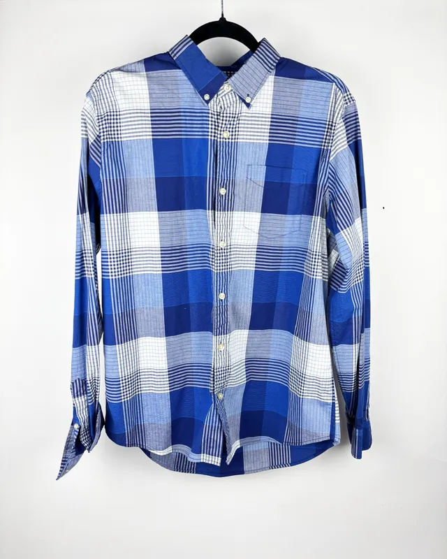 Camisa a cuadros azul celeste y blanca gap