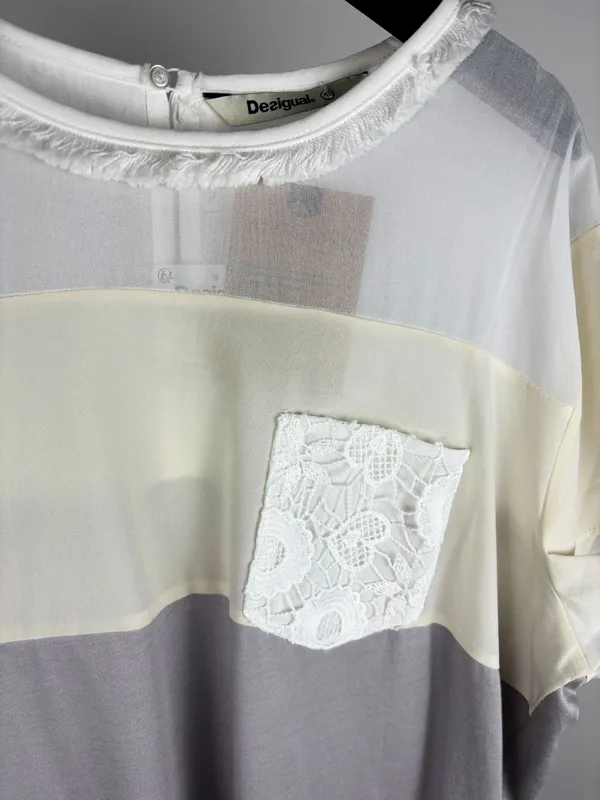 Remera combinada  desigual