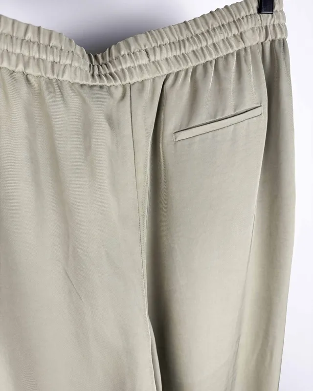 Pantalon  verde elastico zara 