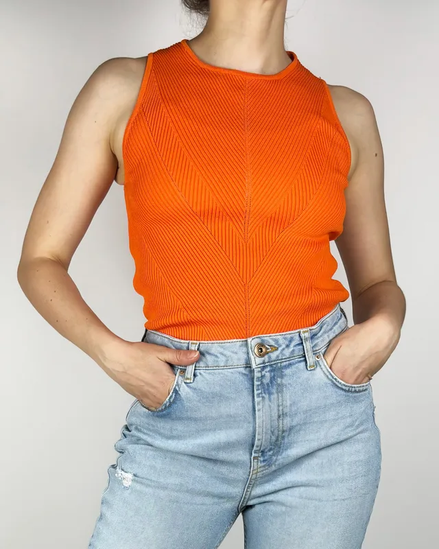 Remera tejida naranja fuerte zara