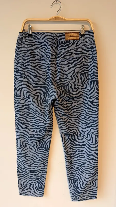 Jeans zebra azul lolita talle 40