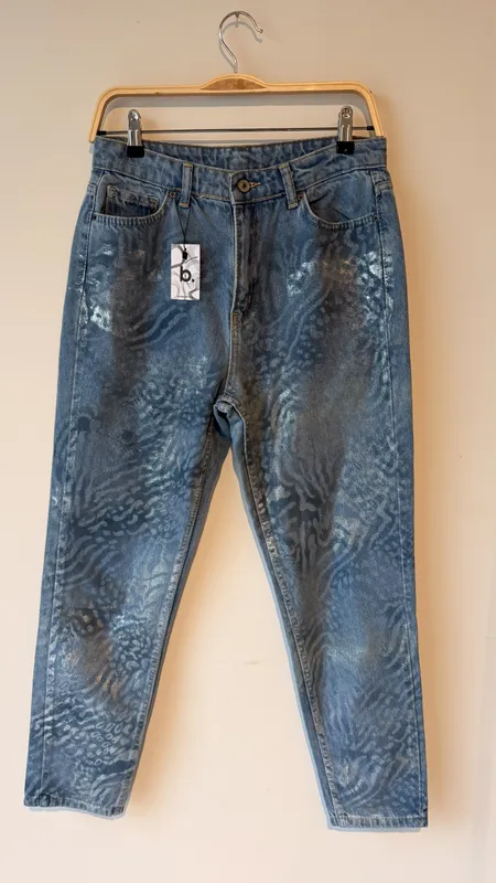 Jeans zebra brillos celeste talle 38