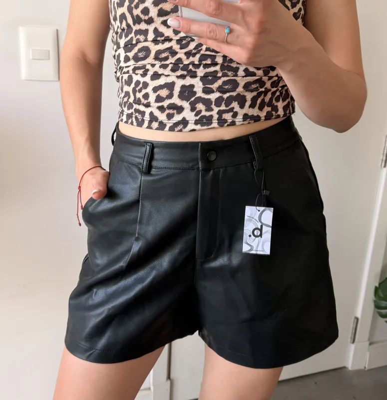Short engomado daniel cassin talle m