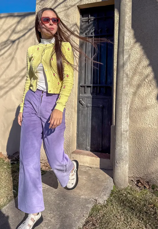 Pantalon lila de pana talle 34