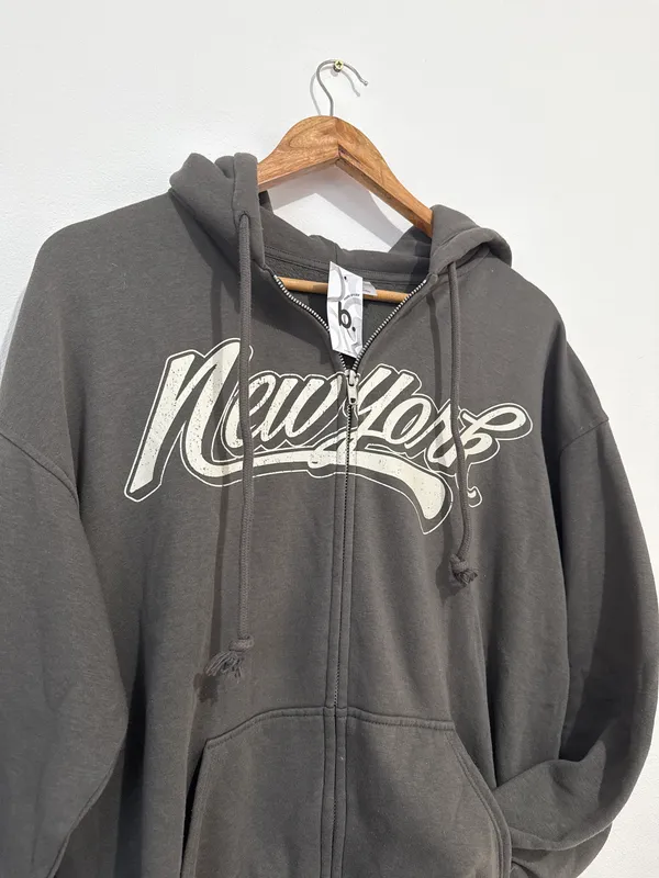 Campera gris new york hym xs