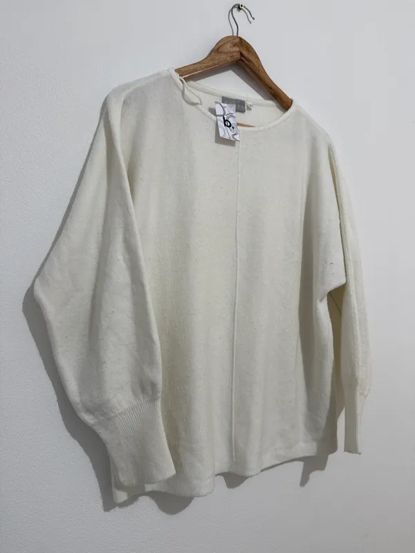 Buzo blanco con linea talle m