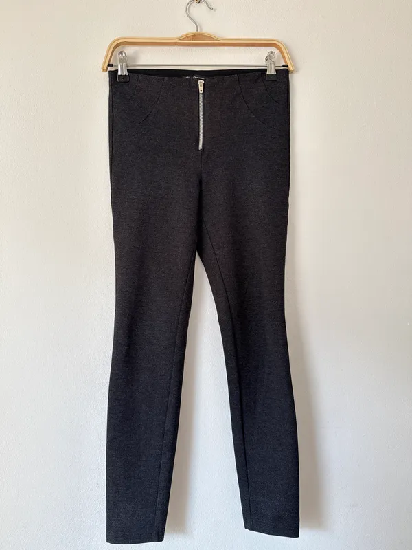 Pantalon chupin negro gaspeado zara t. s