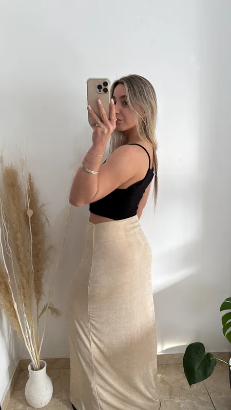 Pollera larga dorada talle m