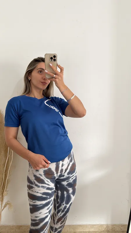 Remera deportiva azul talle m