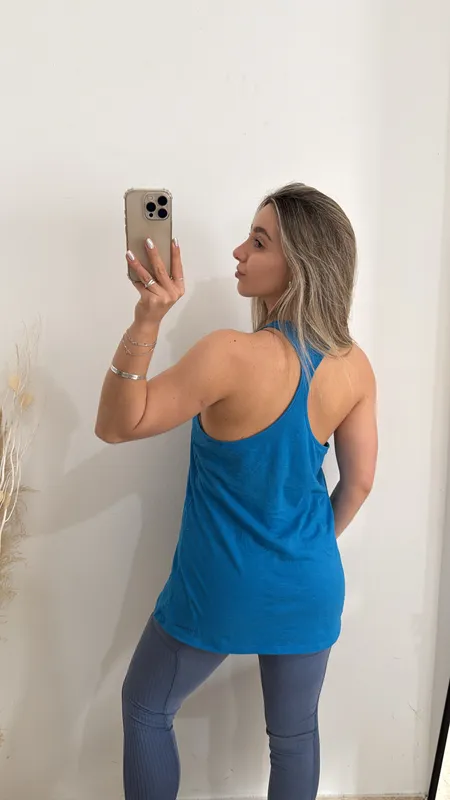 Musculosa azul deportiva talle l