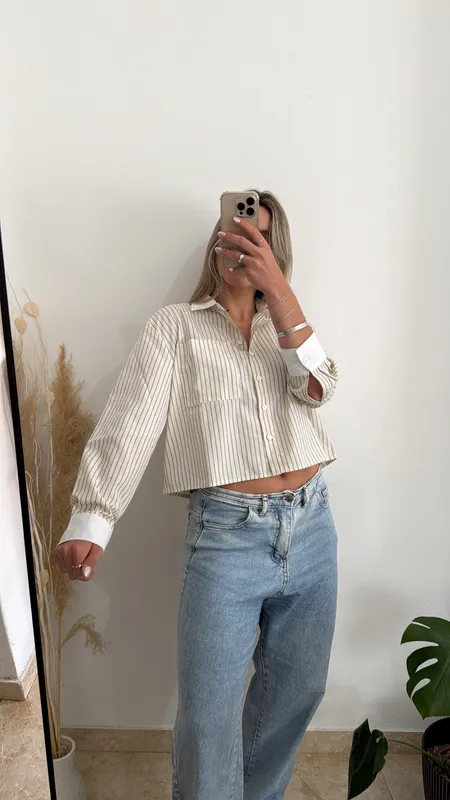 Camisa nueva a rayas amarilla talle s