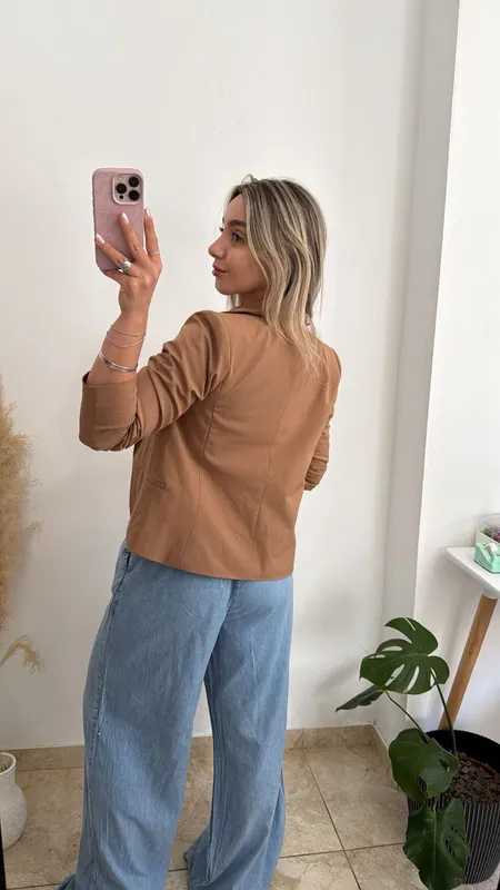 Blazer tostado daniel cassin