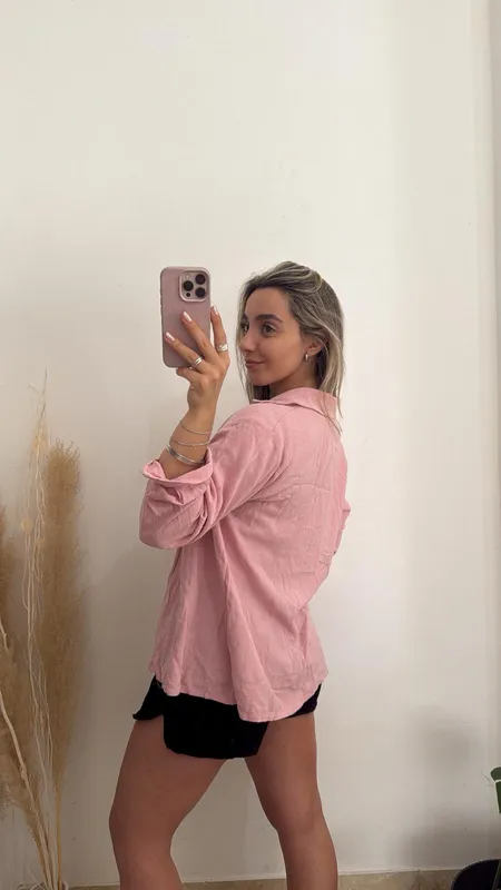 Camisa rosada talle m