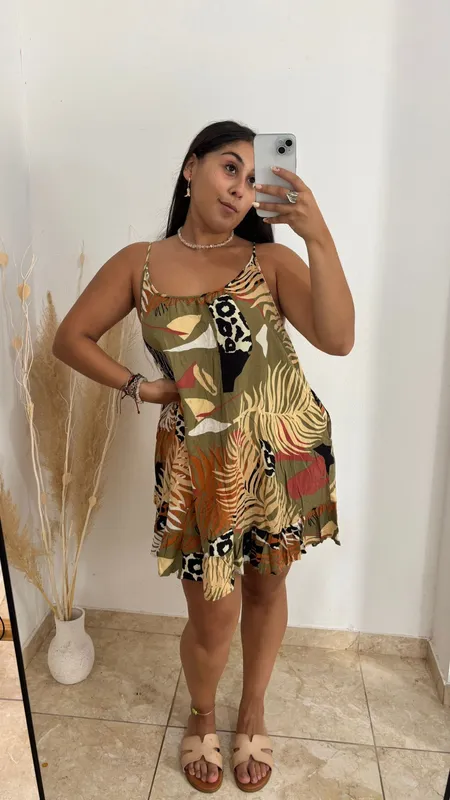 Vestido floreado musculosa talle l