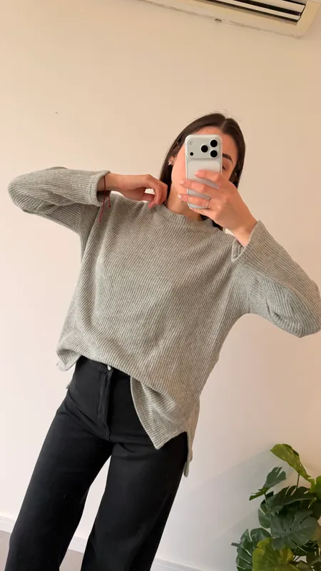 Buzo gris tanna talle unico