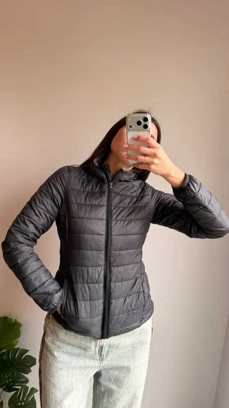 Campera puffer basica negra talle xs