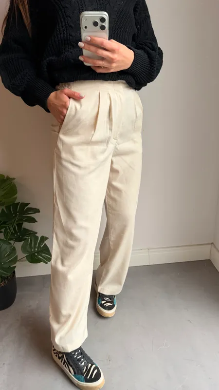 Pantalon de tela beige talle s nuevo