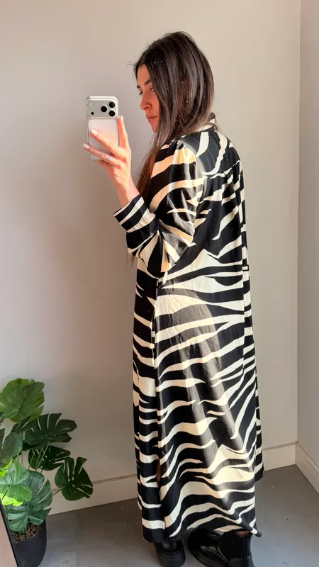 Vestido zebra talle m