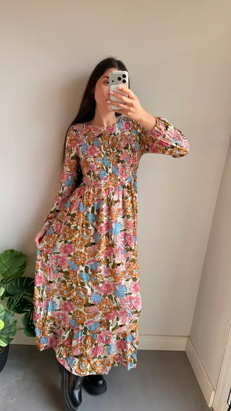 Vestido floreado manga larga romero TALLE SM 