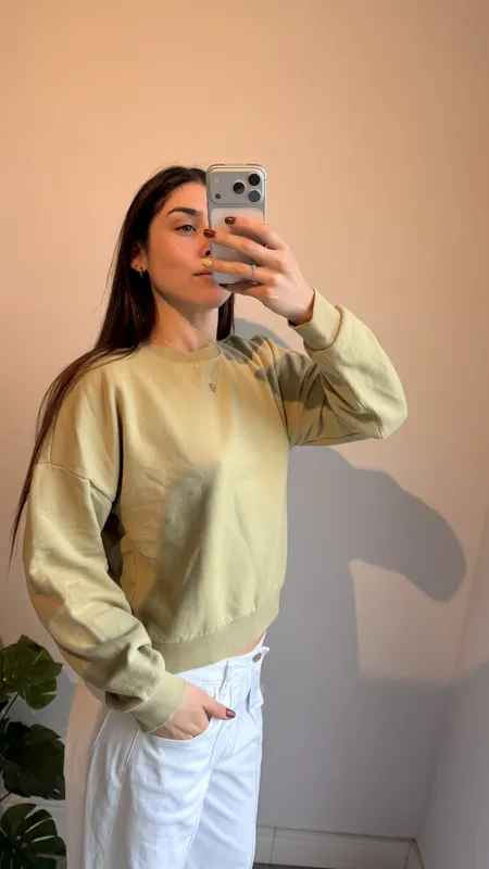 Buzo deportivo verde vero moda talle xs