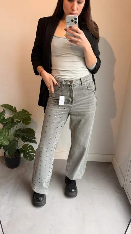 Jeans gris indian con tachas talle 40