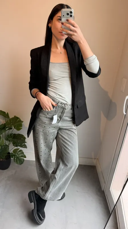 Jeans gris indian con tachas talle 40