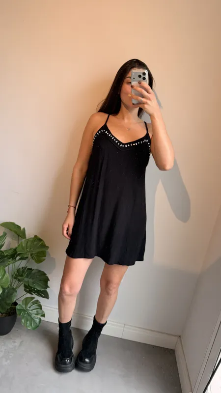Vestido negro urban haus talle m