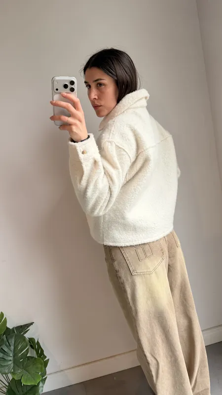 Campera blanca con dorado only
