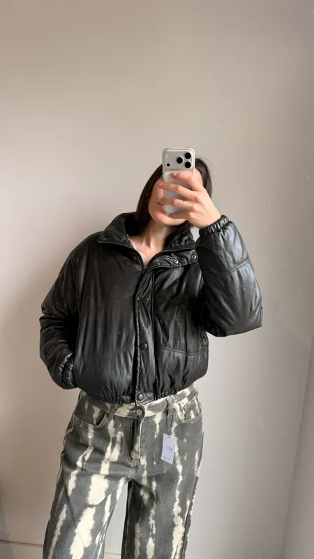 Campera bomber ecocuero talle s