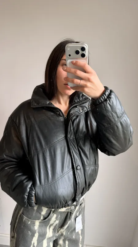 Campera bomber ecocuero talle s