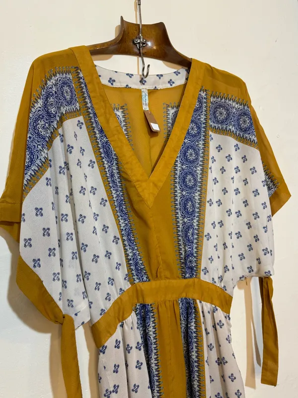 Vestido boho naranja y blanco