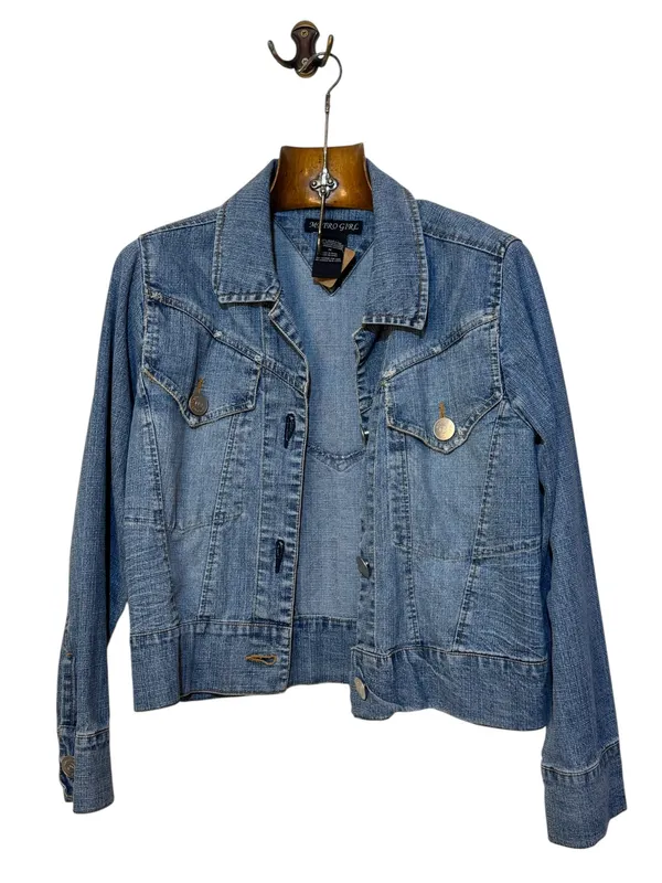 Campera jean bolsillos grandes