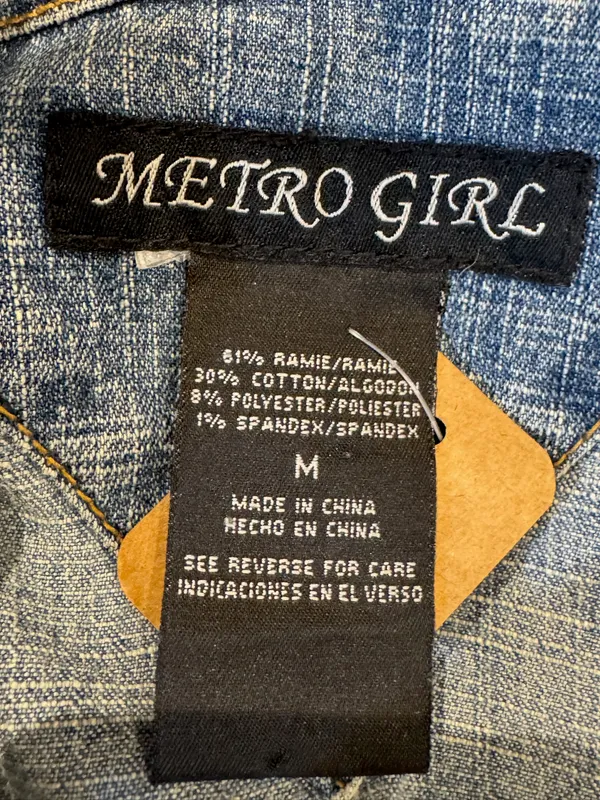 Campera jean bolsillos grandes