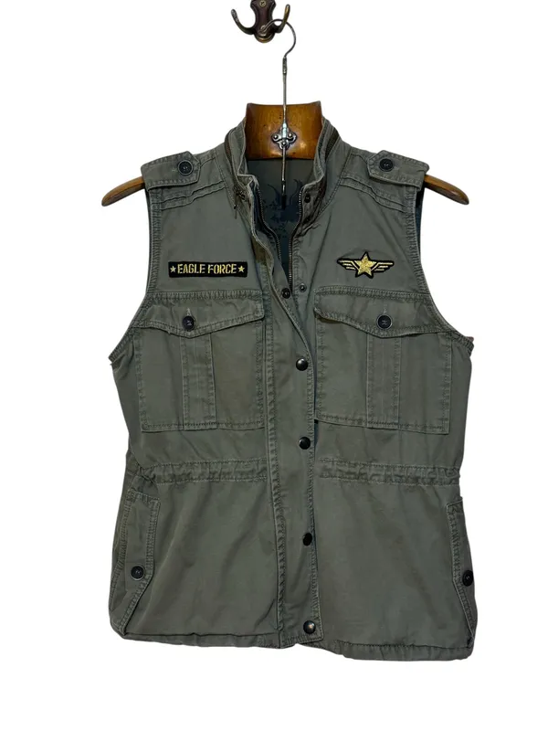 Chaleco militar parches