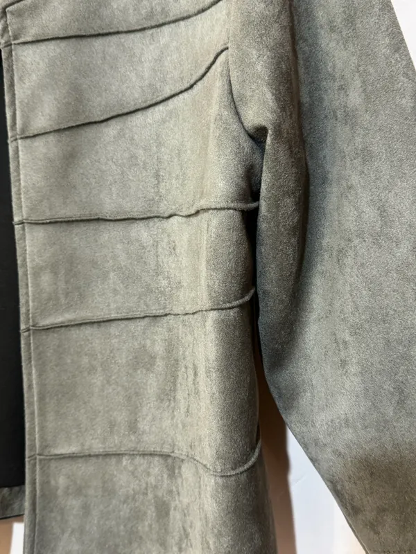 Chaqueta gamusina verde musgo