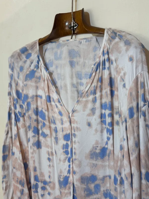 Blusa tye die