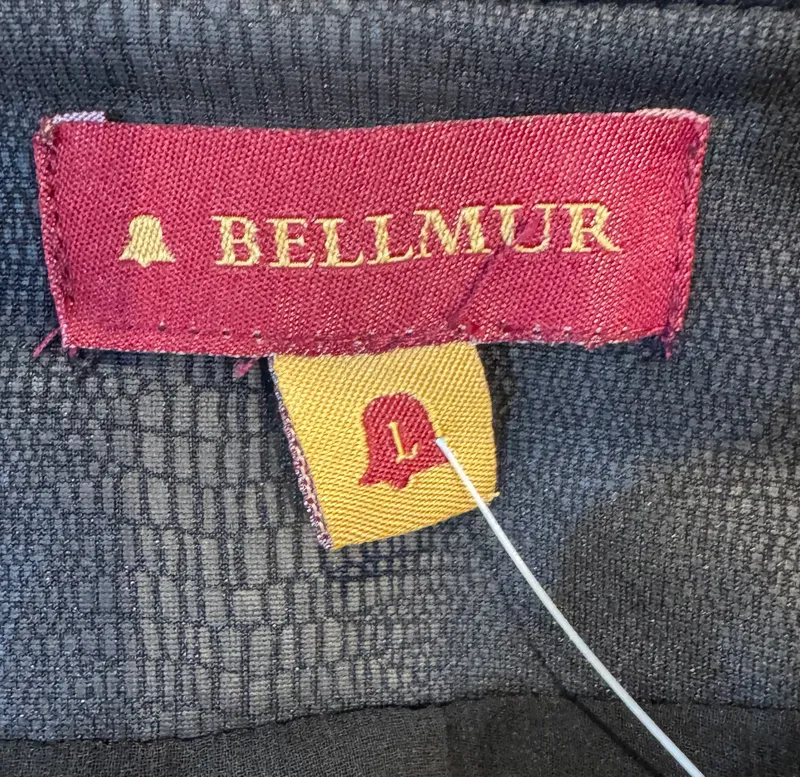 Chaqueta croco y tachas