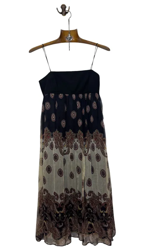 Vestido negro estampado 