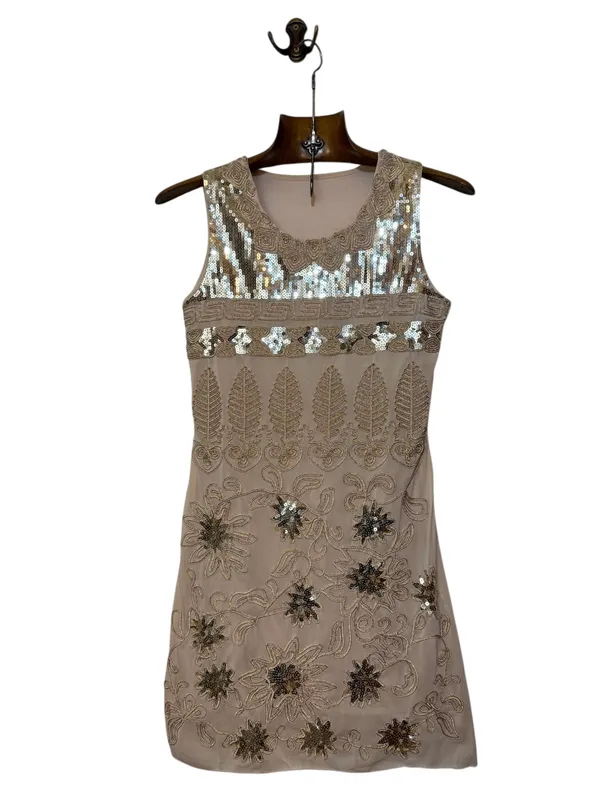 Vestido brillo dorado