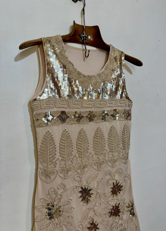 Vestido brillo dorado