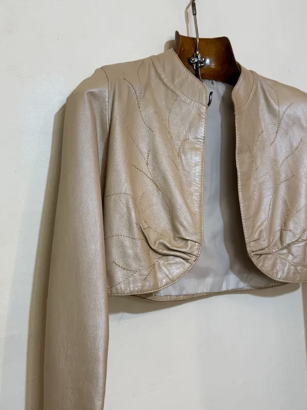 Torerita cuero beige oro