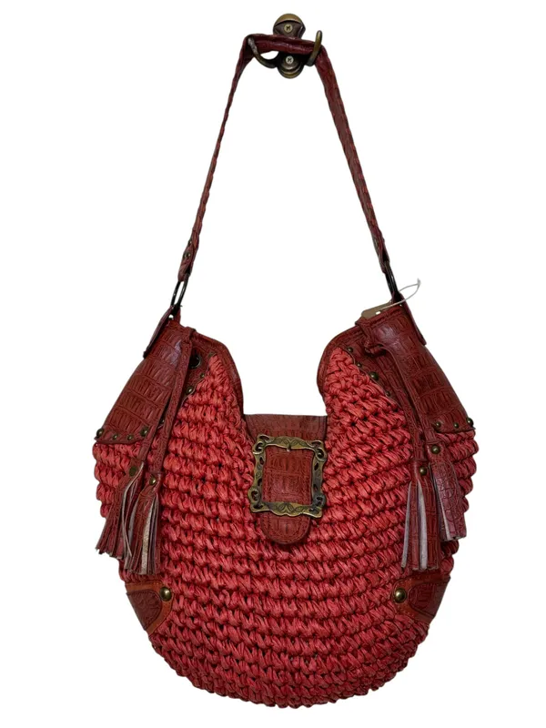 Cartera roja con hebilla rafia y cuero