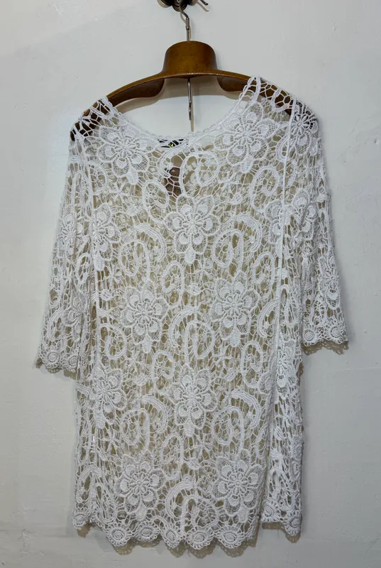 Vestido encaje playero