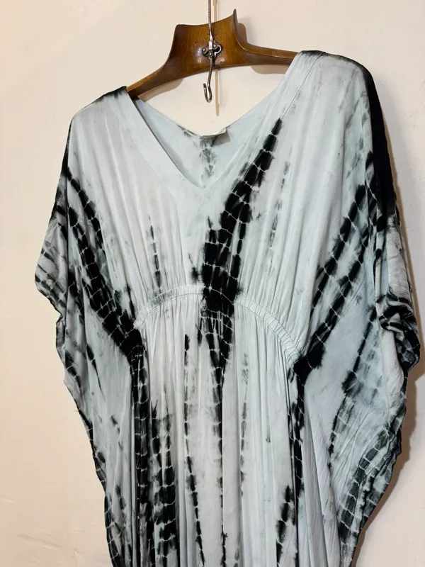 Vestido largo batik negro